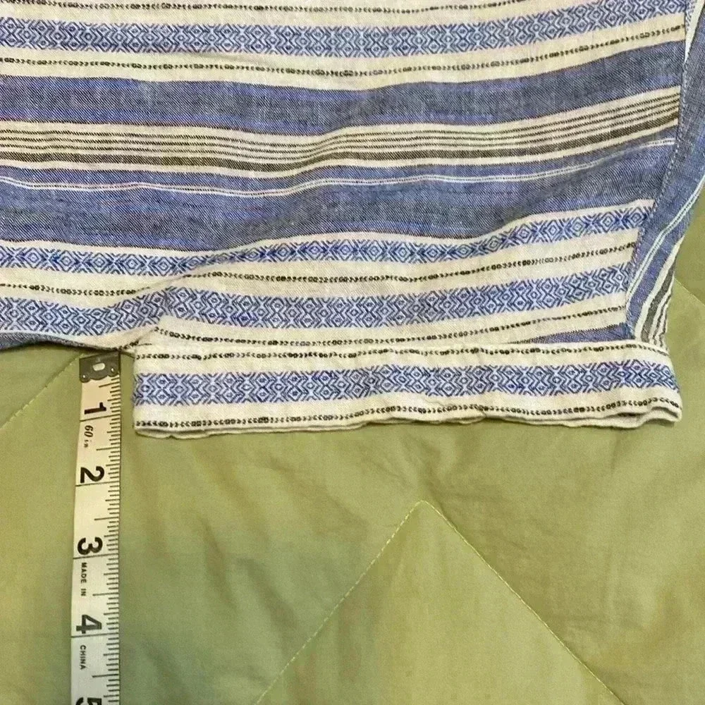 Lucky Brand Blue & White Striped Shirt Sleeve Button Up Shirt, Size Small.